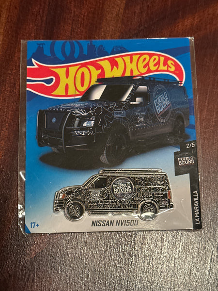 Pueblo Boxing Van Pin